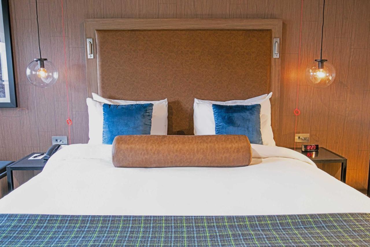 Sandman Signature Aberdeen Hotel & Spa 외부 사진