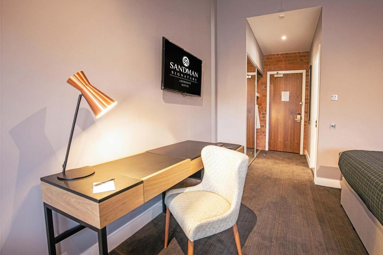 Sandman Signature Aberdeen Hotel & Spa 외부 사진
