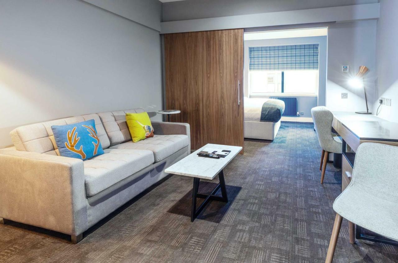 Sandman Signature Aberdeen Hotel & Spa 외부 사진